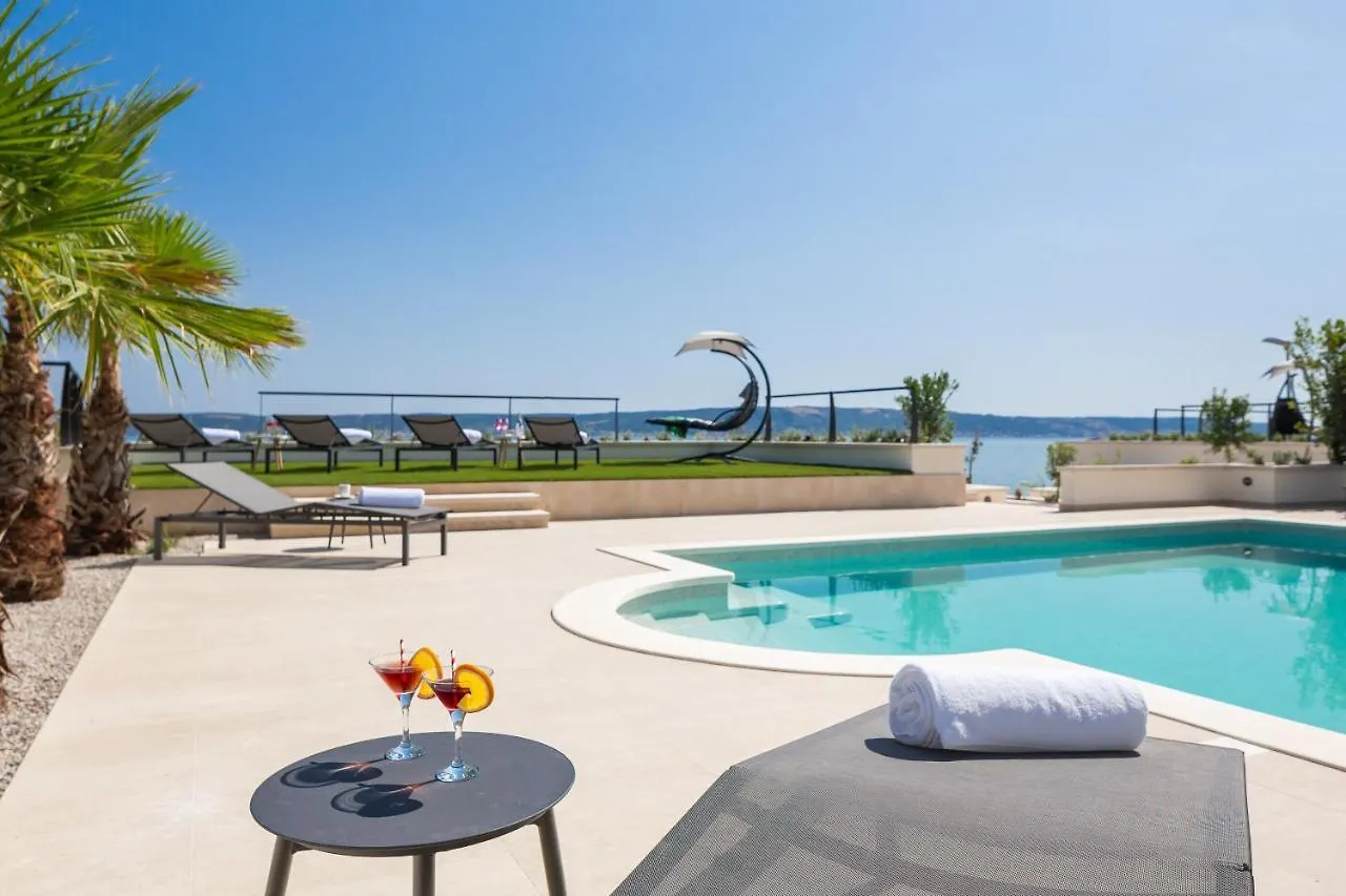 Beachfront Villa Armeria With Pool Kastela Croatia